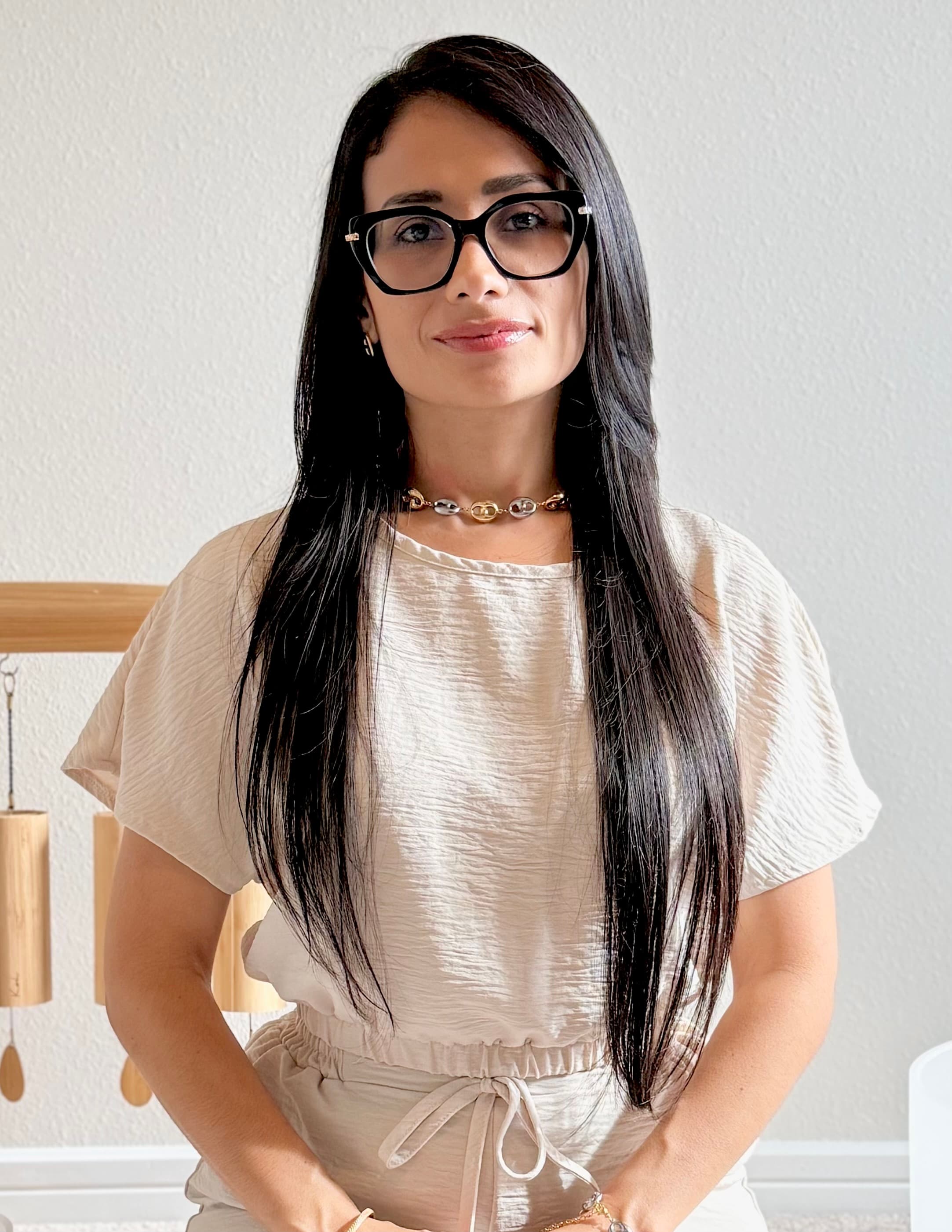 Zulinette acompañando una sesión de claridad e integración.